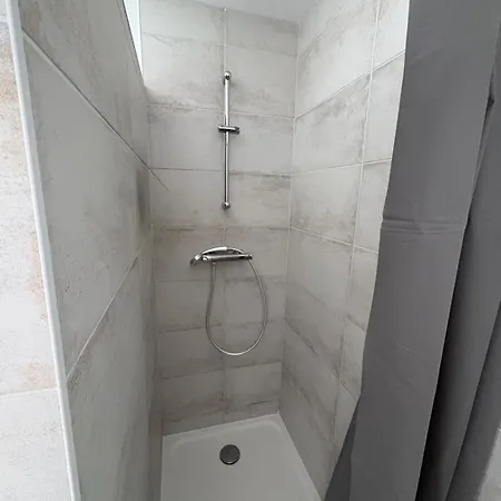 Maison 2 Proche Circuit 24h Et Toutes Commodités Сasa de vacaciones *