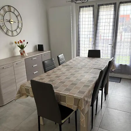 Maison 2 Proche Circuit 24h Et Toutes Commodités Сasa de vacaciones