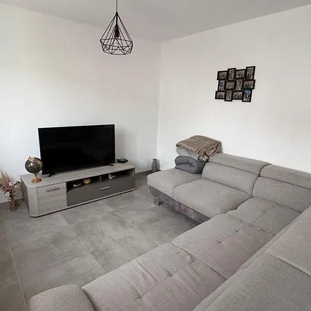 Сasa de vacaciones Maison 2 Proche Circuit 24h Et Toutes Commodités *